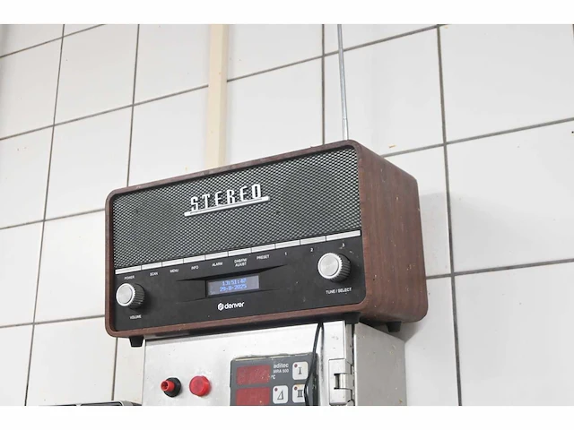 Denver dab-36 digitale radio - afbeelding 2 van  3