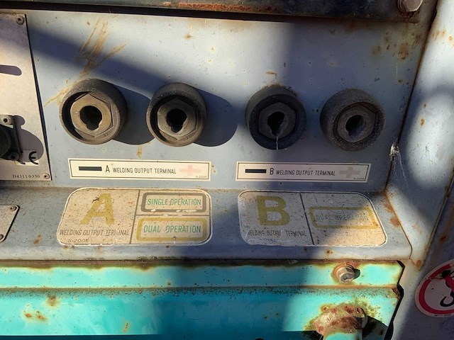 Denyo dlw 400esew dc lasaggregaat / ac stroomaggregaat aanhangwagen - afbeelding 12 van  13