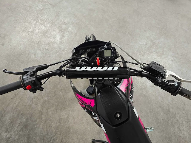 Derbi - bromfiets - senda-sm drd xtreme - 45km uitvoering dlr53t - afbeelding 7 van  10
