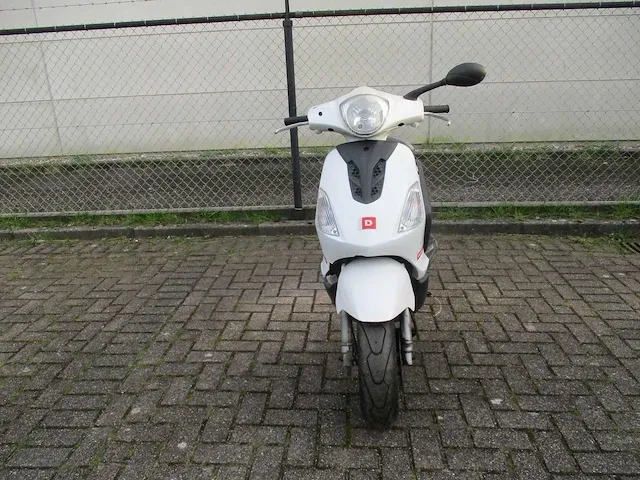 Derbi - snorscooter - boulevard 50 - scooter - afbeelding 3 van  9