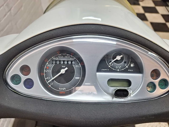 Derbi boulevard 45 km bromscooter 2takt - afbeelding 4 van  7