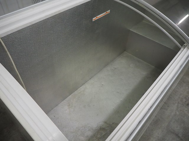 Derby - afbeelding 4 van  6