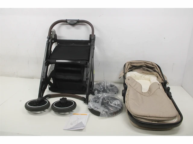 Deryan evy v2 duo kinderwagen uitbreidbaar inclusief reiswieg nougat - afbeelding 2 van  4