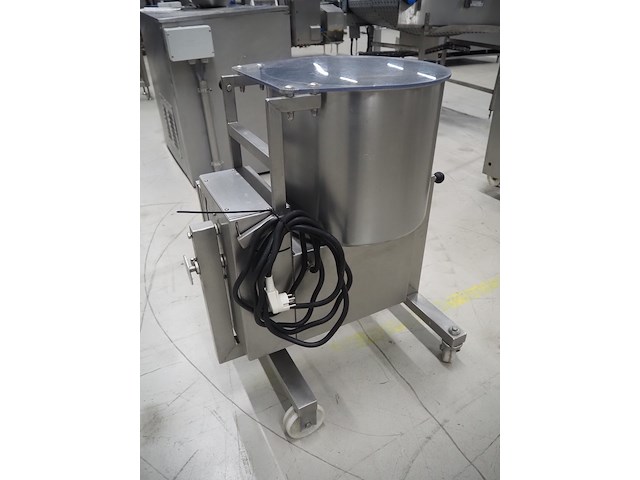 Desa - afbeelding 3 van  9