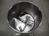 Desa - afbeelding 8 van  9