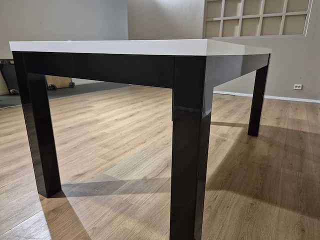 Design - 4 - 6 persoons - eettafel - afbeelding 7 van  7