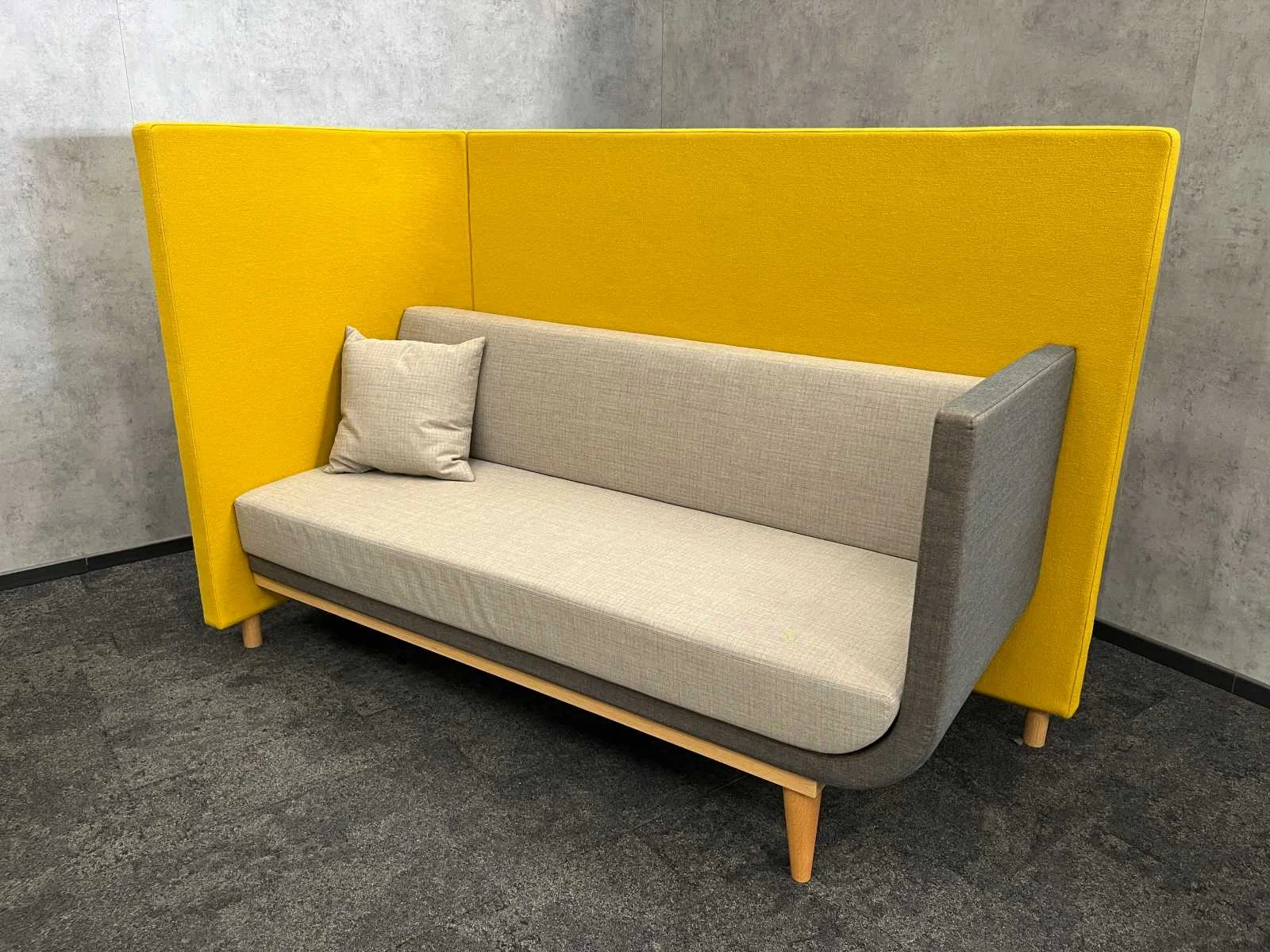 Design- en kantoormeubilair