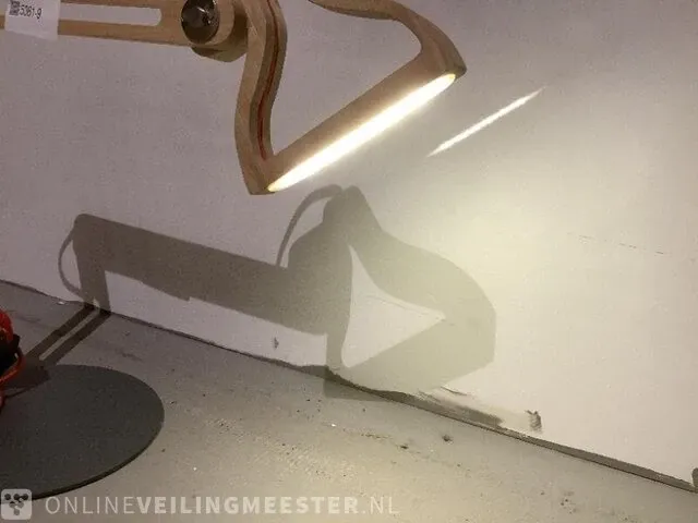 Design bureaulamp bruin/zwart - afbeelding 3 van  4