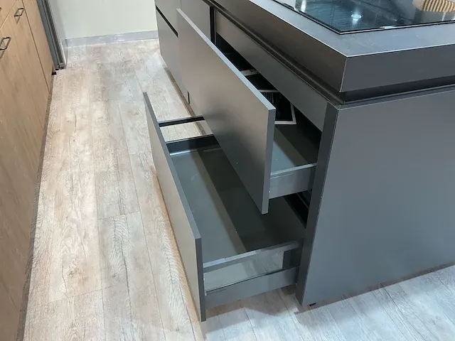 Design eiland keukenopstelling - afbeelding 18 van  32