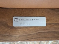 Design fauteuil met voetenstool carl hansen & son, fh 429 signature, fh 430 footstool, walnoot olie - afbeelding 2 van  10