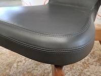 Design fauteuil met voetenstool classicon, munich classic - afbeelding 6 van  8