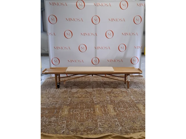 Design houten bank met kussen house of finn juhl, cocktail bench, fj-5151, oak dark oil, bouwjaar 2023 - afbeelding 6 van  8
