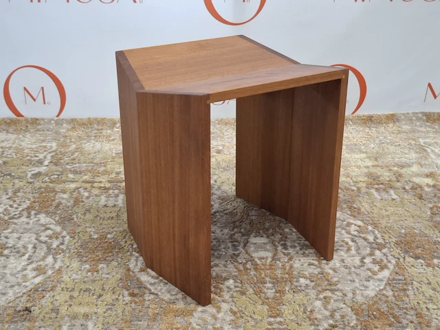 Design krukje , leonard kadid, lemon, athens iroko wood - afbeelding 1 van  6