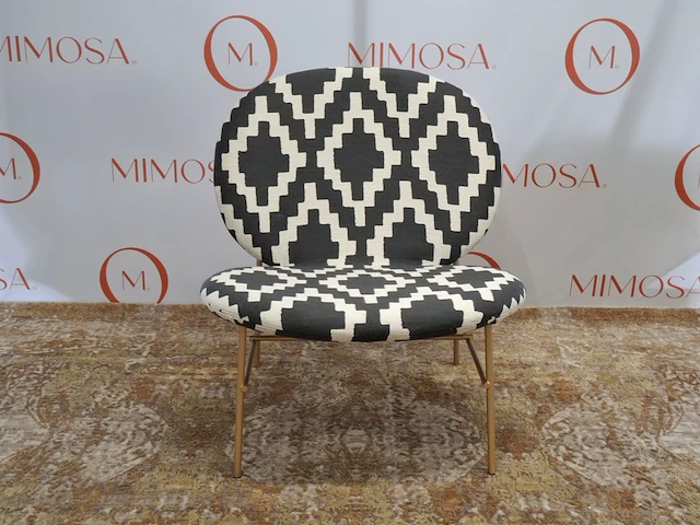 Design loungestoel, tacchini , kelly, zwart wit gestoffeerd, goudkleurige poten - afbeelding 1 van  10