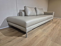 Design on stock - aikon - chaise - 3 zits bank - showroommodel - afbeelding 7 van  11