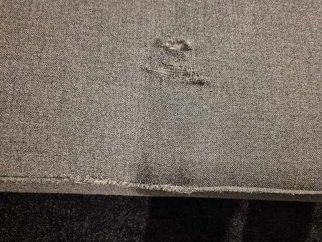 Design on stock - bloq - 3 zits bank - afbeelding 6 van  8