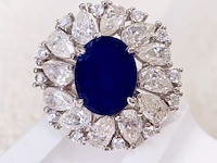 Design ring met briljanten, peer vorm briljanten en een grote saffier blauwe ovaal - afbeelding 8 van  10