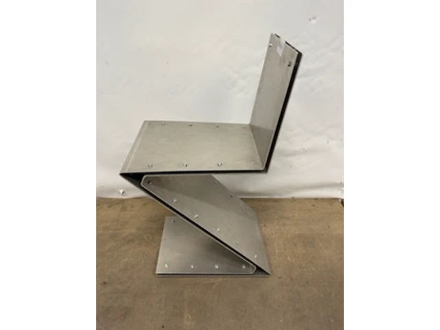 Design stoel - afbeelding 3 van  5
