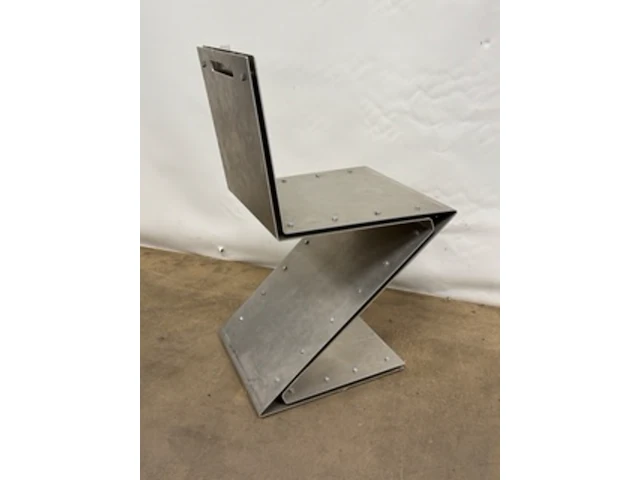 Design stoel - afbeelding 4 van  5