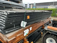Design tripple deens profiel zwart gespoten 22x142mm, lengte 360cm (135x) - afbeelding 2 van  3