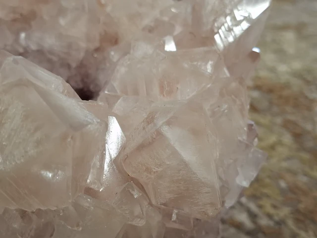 Design vaas isaac monte , roze - afbeelding 8 van  8