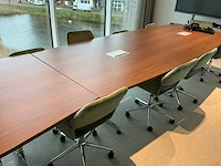 Design vergadertafel met stoelen - afbeelding 4 van  8