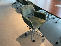 Design vergadertafel met stoelen - afbeelding 6 van  8