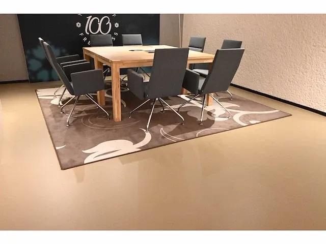 Design vloerkleed - afbeelding 2 van  4