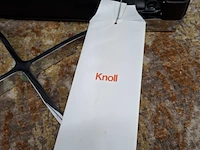 Design voetenstoel knoll studio, ludwig mies van der rohe collection, barcelona stool, zwart - afbeelding 9 van  10