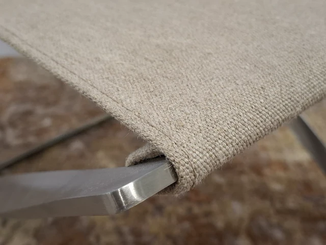Design vouw krukje fritz hansen , pk91, bouwjaar 2024 - afbeelding 4 van  6
