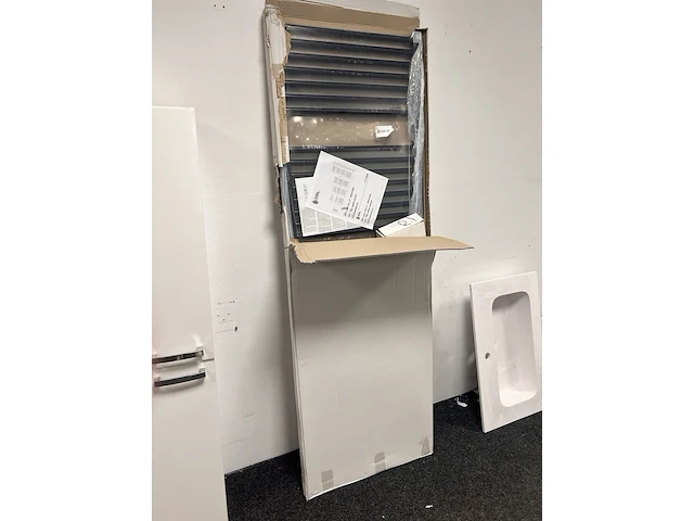 Designradiator incl. thermostaat set, mat zwart - afbeelding 1 van  3