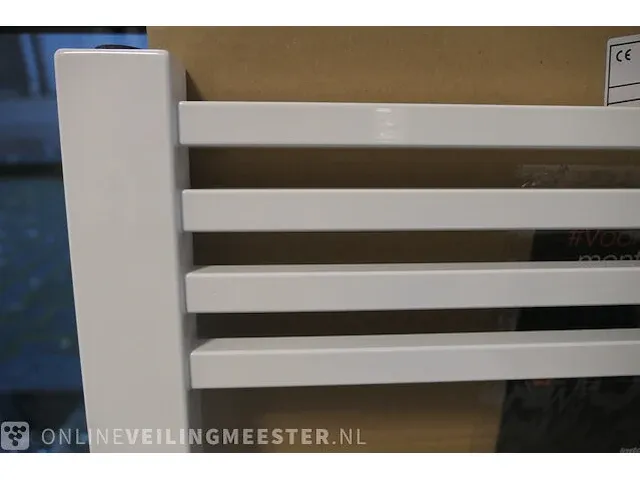 Designradiator instamat, rim, ral 9016 - afbeelding 3 van  5