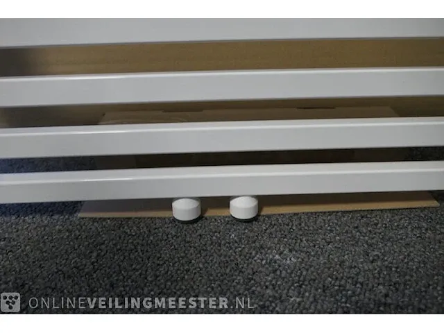 Designradiator instamat, rim, ral 9016 - afbeelding 5 van  5