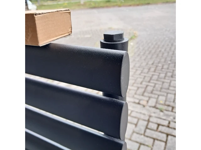 Designradiator, matzwart - afbeelding 3 van  3