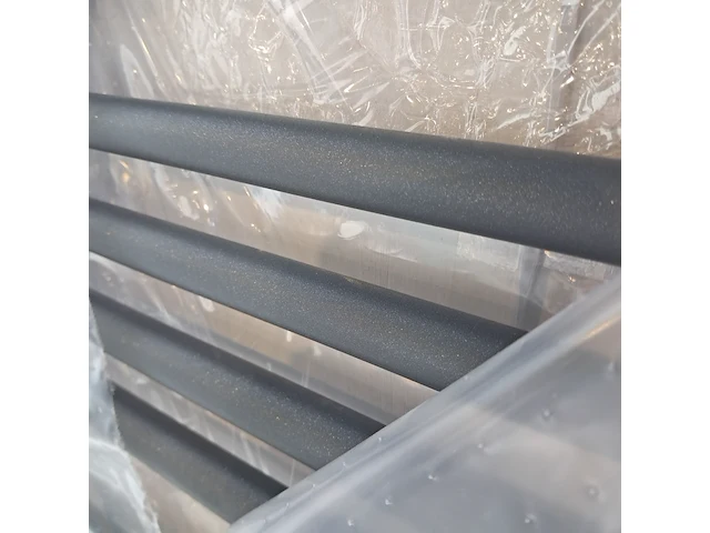 Designradiator, vasco, bathline, antracite januari (clr-301) - afbeelding 2 van  3