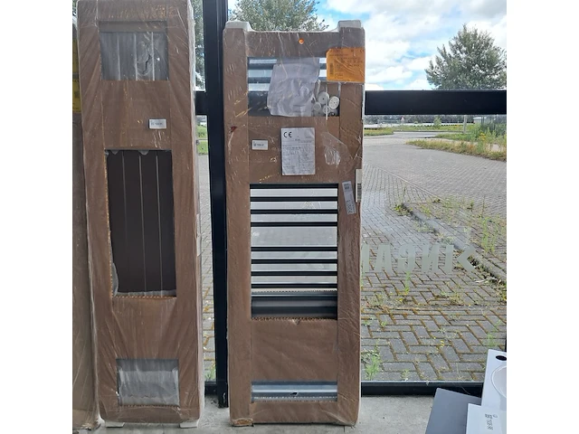 Designradiator, vasco, bathlinebc, antraciet januari - afbeelding 1 van  3