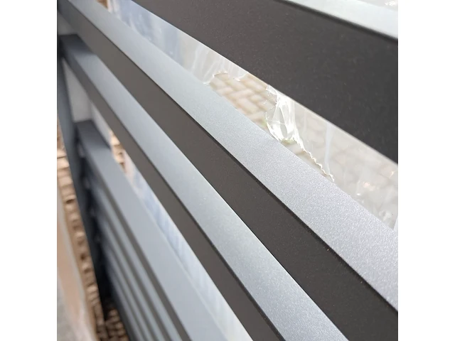 Designradiator, vasco, bathlinebc, antraciet januari - afbeelding 2 van  3