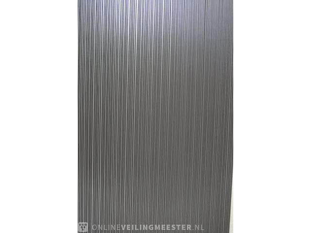 Designradiator vasco, bryce, antracite januari -m301 - afbeelding 3 van  4
