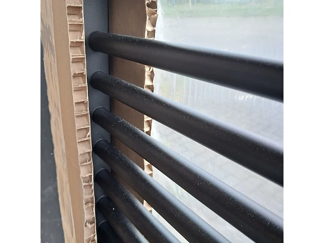 Designradiator, vasco, iris - electrisch, 9005 matzwart - afbeelding 2 van  4