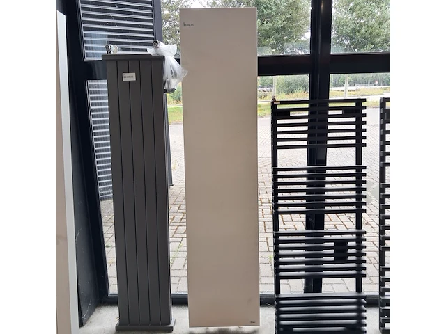 Designradiator, vasco, niva, matwit - afbeelding 1 van  3