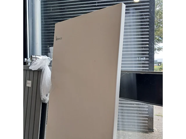 Designradiator, vasco, niva, matwit - afbeelding 2 van  3