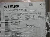 Designradiator vasco, zana zbd-el, ral 9016 - afbeelding 4 van  5