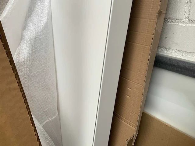 Designradiator wit flat 50x180cm - afbeelding 2 van  2