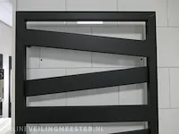 Designradiator zehnder, ribbon, mat zwart - afbeelding 3 van  5