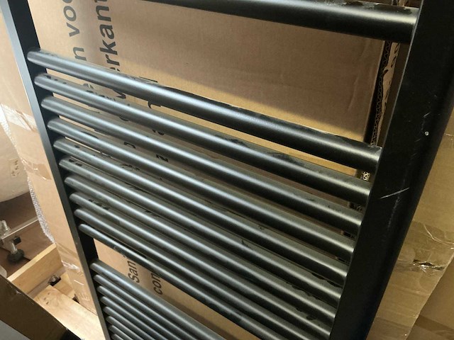 Designradiator zwart 180x60cm - afbeelding 2 van  4