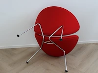 Designstoel artifort orange slice pierre paulin, rood gestoffeerd. - afbeelding 4 van  6