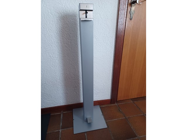 Desinfectie paal voor zeep of desinfecterende handgel voetbediening aluminium aantal 1 stuks. - afbeelding 1 van  7
