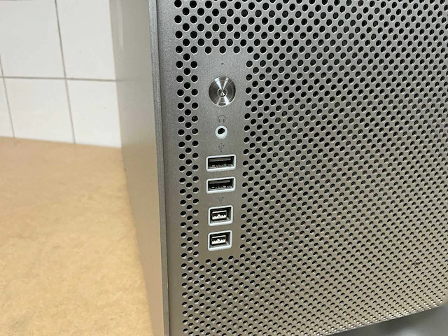 Desktop - apple - mac pro 5.1 - afbeelding 2 van  6