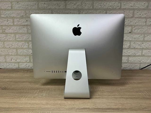 Desktop - apple inc. - imac13,1 - afbeelding 3 van  4
