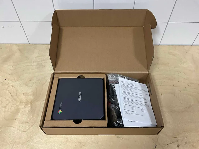 Desktop - asus - asus chromebox g3 - afbeelding 2 van  5